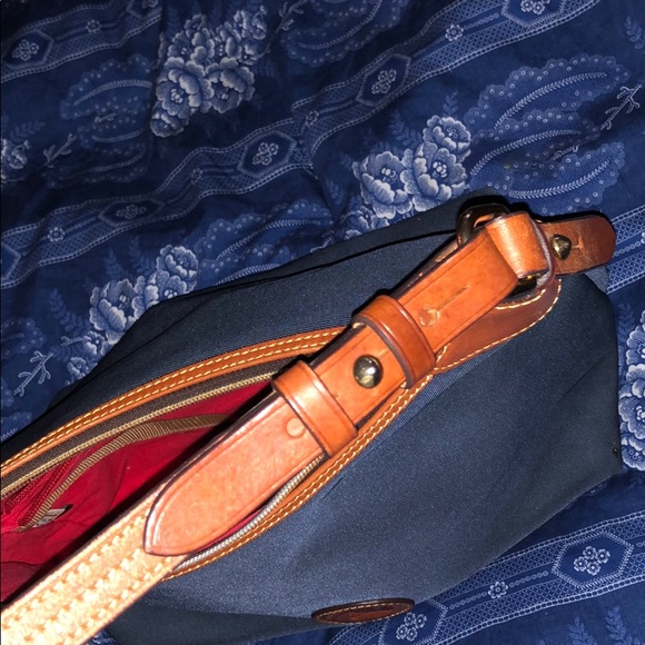 Dooney & Bourke purse - Picture 3 of 7